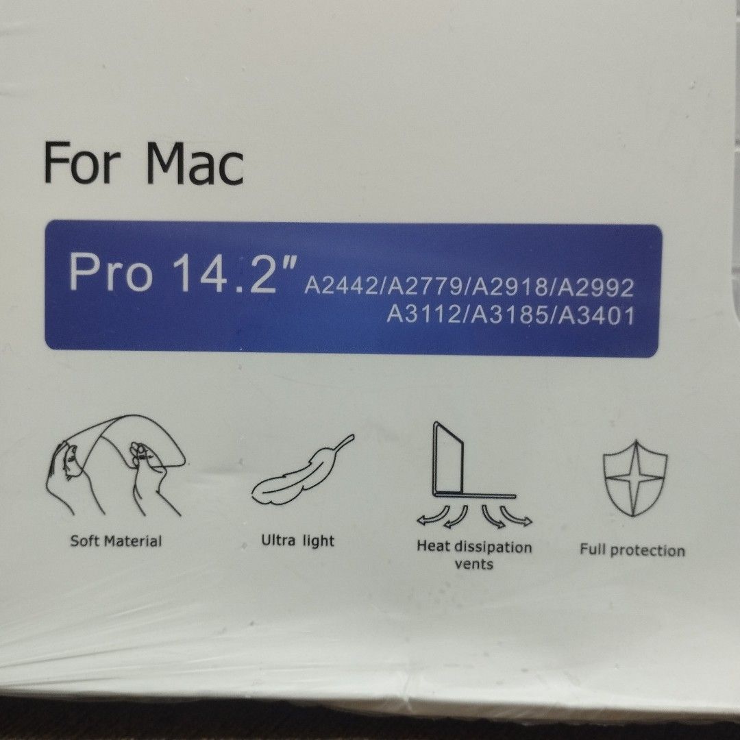 Hard Shell Case for MAC Pro 14.2 (Category: Everything Else Others) located in Caloocan City. Submitted by chonadura91470 (Listing ID 1470004694, Image 3). Description: hard Shell Case for MacBook Pro 14.2 made in china.