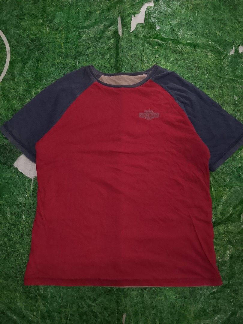 Harley Davidson reversible shirt (Category: Tshirts & Polo Shirts ) located in Tagbina. Submitted by jera-thrift.16 (Listing ID 1469962437, Image 1). Description: good condition color rate 8.5 dimes: W-22 x L-27.5 issue kita sa pic (minor fade) cut neck tag.