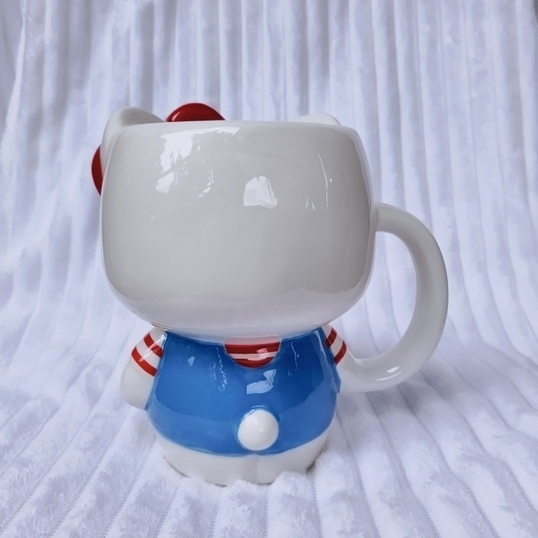 Hello Kitty Ceramic Mug (Category: Coffee & Tea Tableware) located in Bontoc. Submitted by shaneebhee (Listing ID 1469955936, Image 3). Description: 💛 HELLO KITTY MUG 💛 💰 ₱600.oo ✅ Available on hand 📦 Ready to ship ✨ No cracks, chips, or crazing! 📍 Bontoc, Mt. Province 💚 GCash payment only 📦 Nationwide shipping via J&T Express 🕰️ Luzon: 2–3 days | VisMin: 3–7 days 🚚 Shipping fee c/o buyer ❌ No COD — payment first po..