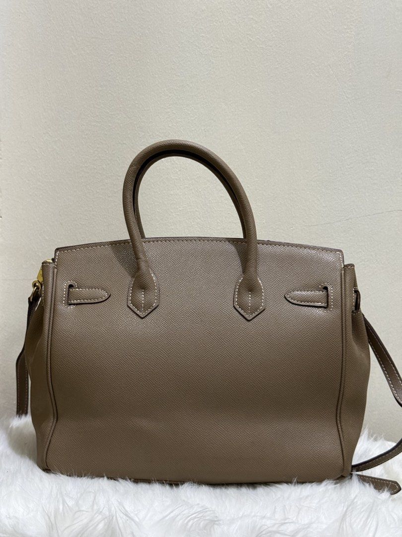 Hermes (Category: Cross-body Bags) located in Quezon City. Submitted by clazzystudio (Listing ID 1469959973, Image 3). Description: .