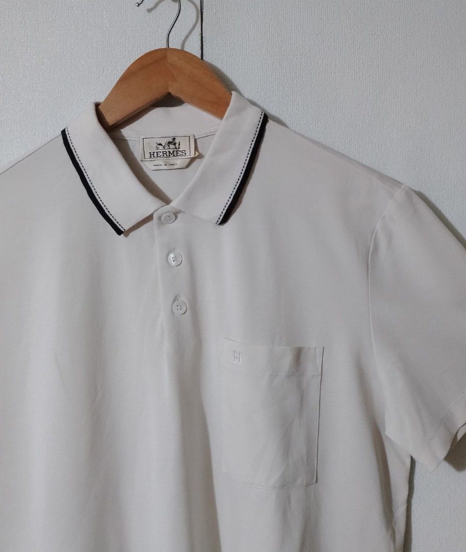 Hermes (Category: Tshirts & Polo Shirts ) located in Iligan City. Submitted by jh_pr0 (Listing ID 1469978492, Image 3). Description: Hērmess polo shirt Like new Dimes: 20x27 Color rate: 9.8/10 No issue Mine: 1650+sf.