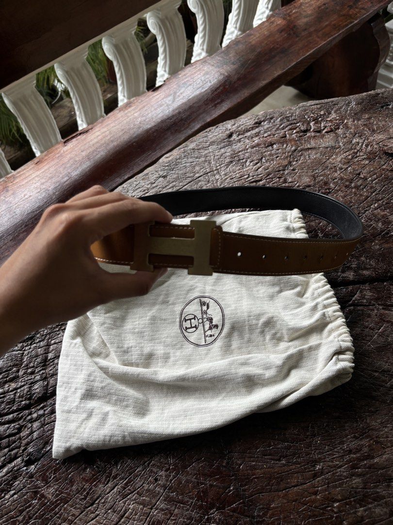 Hermes belt (Category: Belts) located in Alimodian. Submitted by kayneashur46807 (Listing ID 1469949977, Image 2). Description: .