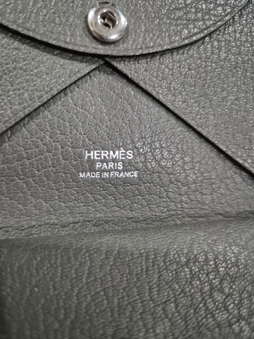 Hermes calvi duo (Category: Luxury Bags & Wallets) located in Lapu Lapu. Submitted by ej882019 (Listing ID 1470072060, Image 3). Description: ukay source looks new.