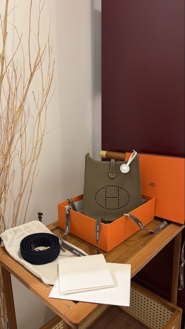 Hermes Evelyne TPM 16 Etoupe (Category: Luxury Bags & Wallets) located in Manila. Submitted by rangel2017 (Listing ID 1469983508, Image 1). Description: Authentic Hermes Evelyne TPM 16 Etoupe , Blue indigo strap Brandnew /2025 Purchased Complete with copy of receipt Legitgrails Auth 145,000 below srp Nuvali Sta Rosa Laguna Onhand & Ready to Ship ✈️.