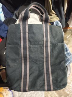(Category: ) located in . Submitted by jaysthrift (Listing ID 1470027264, Image 1). Description: .