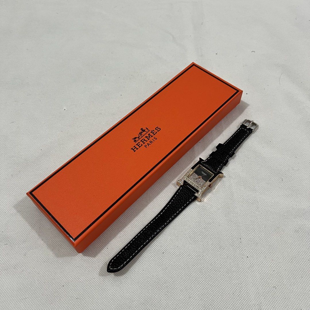 Hermes Watch (Category: Luxury Watches) located in Cavite. Submitted by itsayaaa (Listing ID 1470025575, Image 1). Description: Hermes Watch Issue: No issue Condition: Excellent Condition .