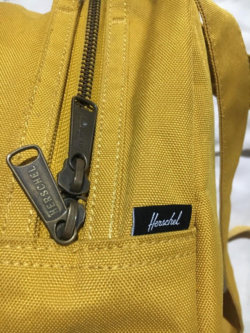 Herschel Nova Mini Backpack (Category: Backpacks) located in Quezon City. Submitted by thriftyzx (Listing ID 1470081948, Image 3). Description: Herschel Nova Mini Backpack Condition: 9.7/10 Issue see the last pic Excellent Condition Walang himulmul or butas 1399+SF Location: QC.