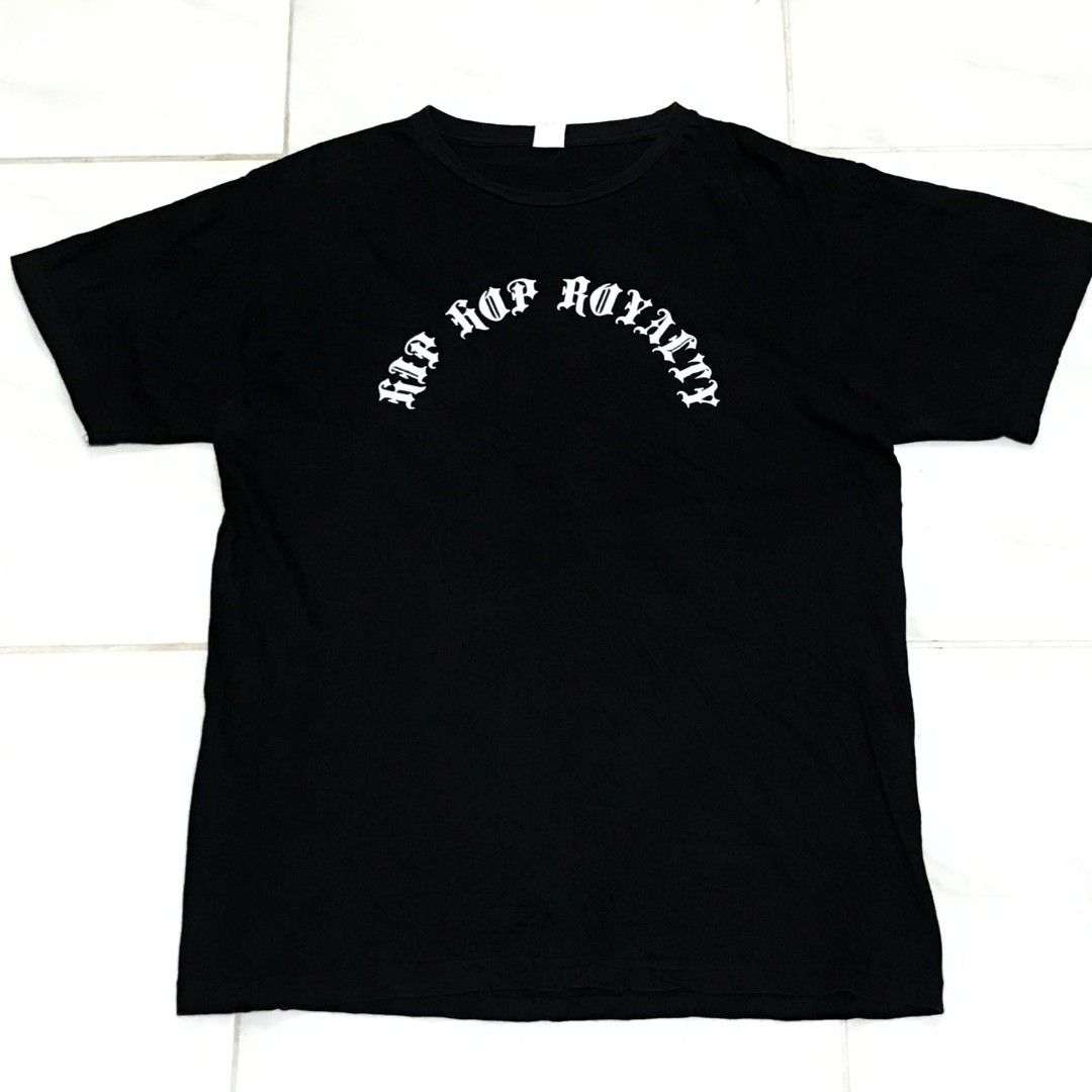 HIP HOP ROYALTY GRAPHIC TEE SHIRT MEDIUM (Category: Tshirts & Polo Shirts ) located in Cavite. Submitted by justthrift06 (Listing ID 1469970198, Image 2). Description: DIMENSION 21X28 GOOD CONDITION SHIPPING NATIONWIDE.