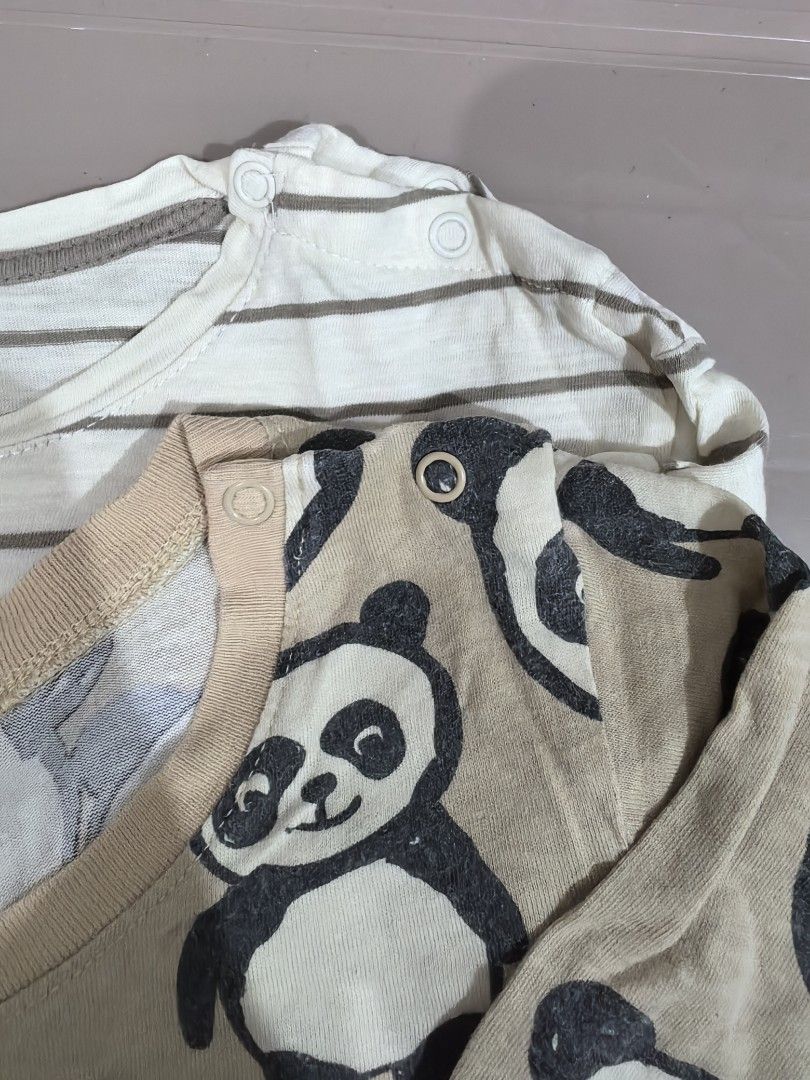 H&M Cotton Long Sleeves (Category: Babies & Kids Fashion) located in Mandaluyong City. Submitted by razzleberry (Listing ID 1470121992, Image 2). Description: Buy 1 Take 1 Super soft and comfy :) Good for 1 to 3 years old.