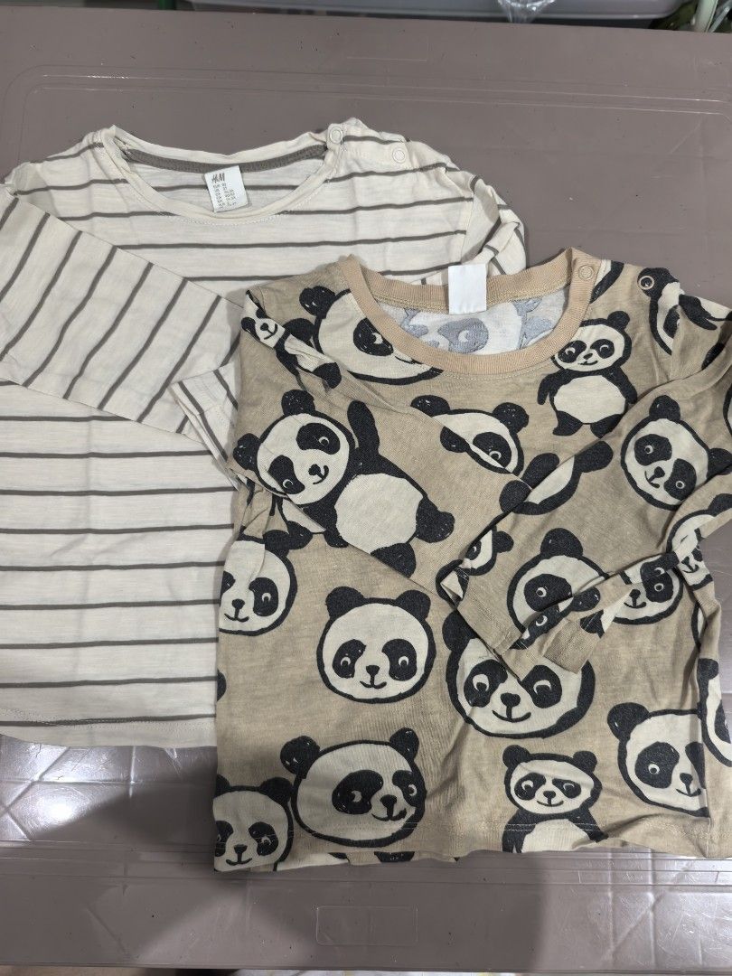 H&M Cotton Long Sleeves (Category: Babies & Kids Fashion) located in Mandaluyong City. Submitted by razzleberry (Listing ID 1470121992, Image 1). Description: Buy 1 Take 1 Super soft and comfy :) Good for 1 to 3 years old.