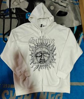(Category: ) located in . Submitted by niftythrifty69 (Listing ID 1470053359, Image 1). Description: .