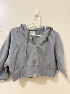 (Category: ) located in . Submitted by triciasclosetph (Listing ID 1470067599, Image 1). Description: .
