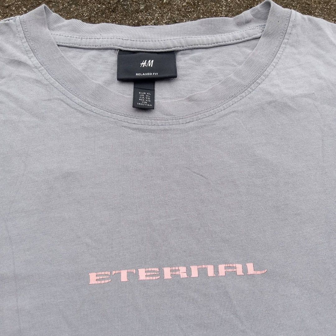 H&M regular tee (Category: Tshirts & Polo Shirts ) located in Davao. Submitted by matina_selection (Listing ID 1469948999, Image 2). Description: H&M regular tee 24x28 XL excellent 160.