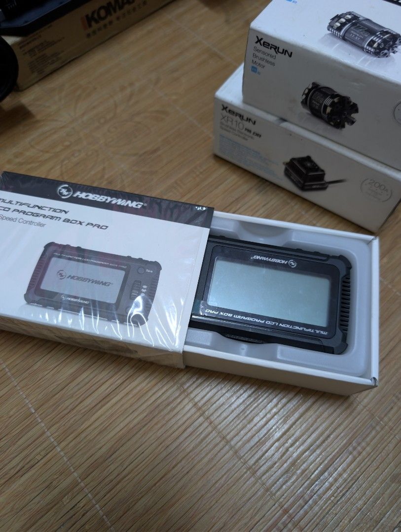 Hobbywing Multifunction LCD Program Box Pro (Category: Remote Control Toys) located in Kuala Selangor. Submitted by amyzaimi93 (Listing ID 1469031015, Image 1). Description: Hobbywing Program box pro Complete.