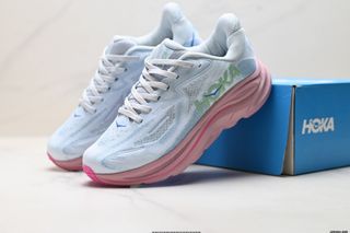 (Category: ) located in . Submitted by factory.shoes.outlet (Listing ID 1469952651, Image 1). Description: .