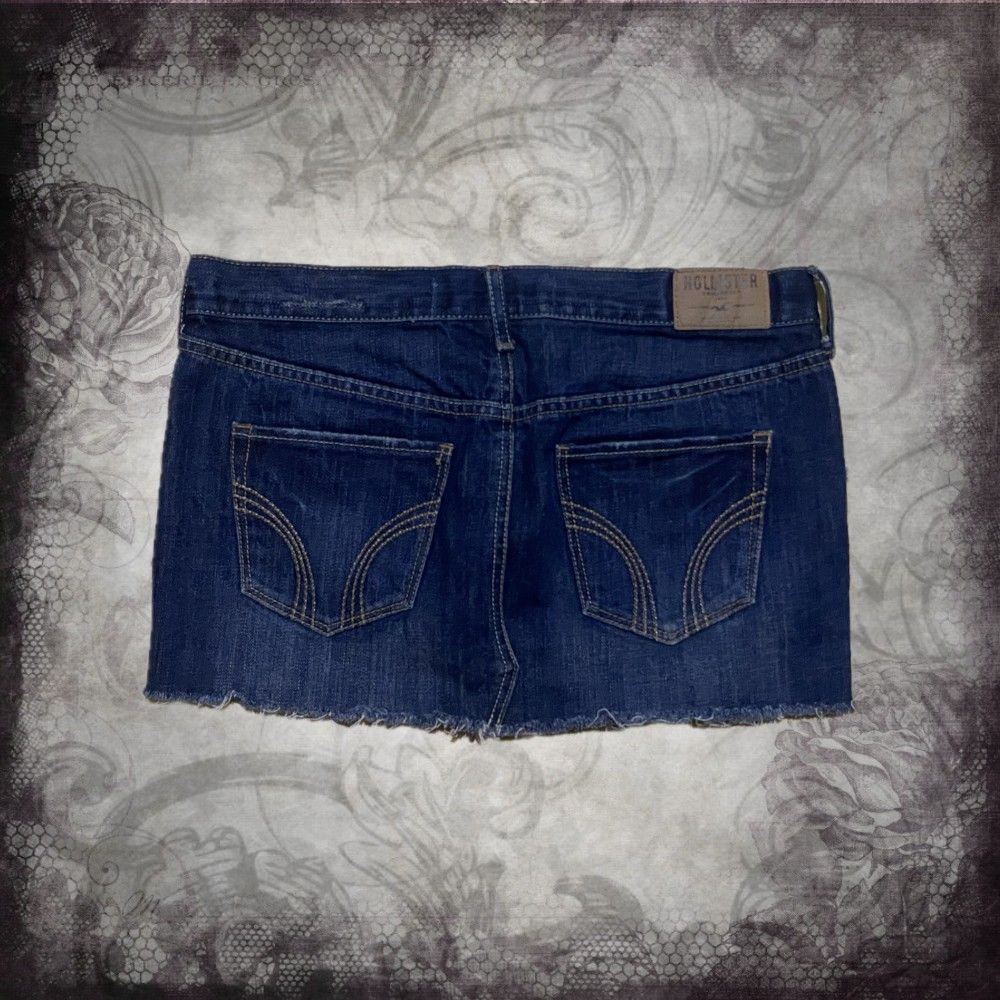 Hollister Denim Skirt (Category: Skirts) located in Marikina City. Submitted by swouju (Listing ID 1469962375, Image 2). Description: item details (・ω・)ノ dimes [ laid flat ] w: 16" — l: 10" — h: 17.5" 10/10 condition ,, !!—issues: no issues dm for inquiries , close ups, etc!.