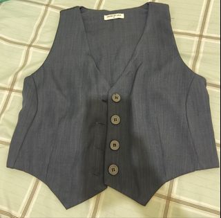 (Category: ) located in . Submitted by misskendrapreloved (Listing ID 1470100468, Image 1). Description: .