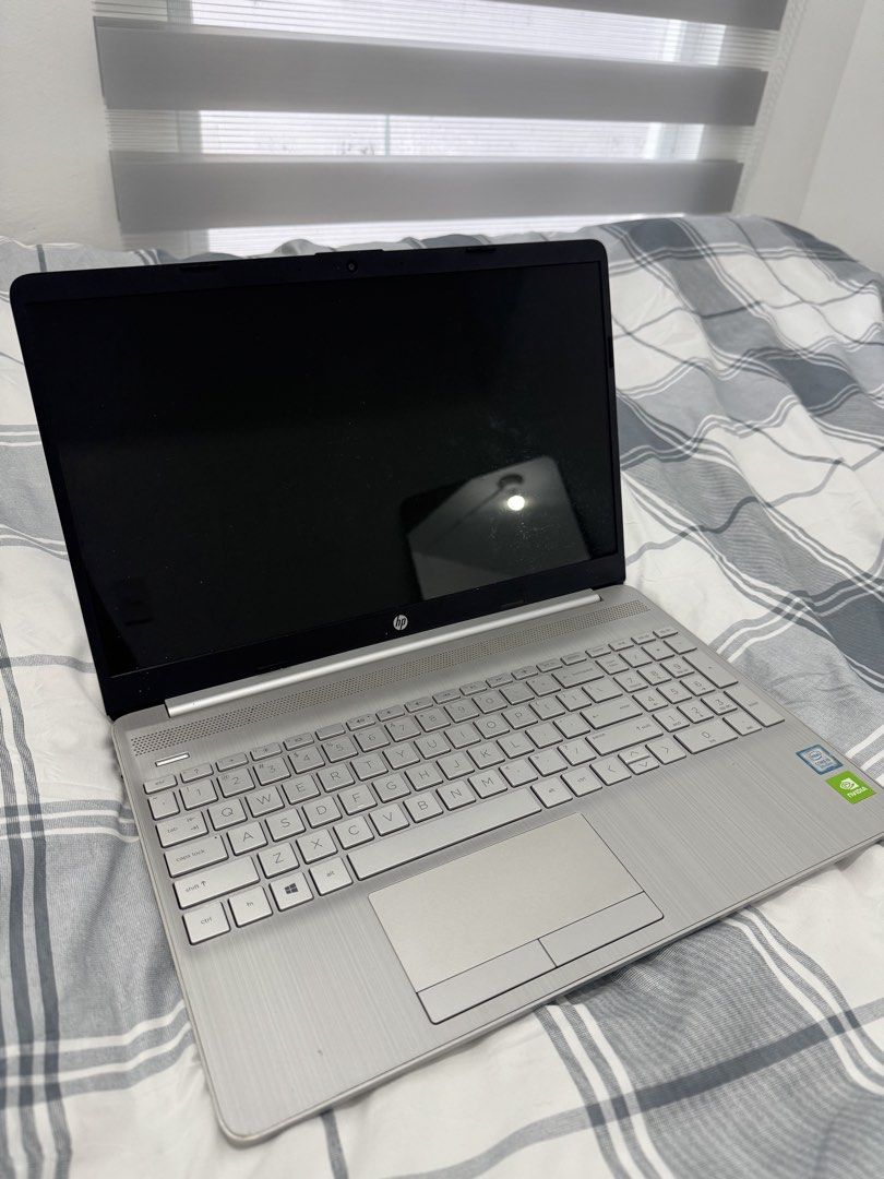 HP LAPTOPS FOR SALE (Category: Laptops & Notebooks) located in Manila. Submitted by warmmountain.748289 (Listing ID 1469953291, Image 2). Description: Yung Gaming Laptop, di na nagbubukas, kayo na magpagawa Yung Silver, nagana pero may mga keys na di na mapindot, mahina na din ang battery KAYO NA PO MAGPAGAWA KAYA MURA NA LANG LALAMOVE ONLY, PAYMENT FIRST.