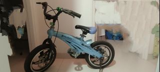 （分類：）位於 。 由 ssunshinee 提交（商品編號 1470084617，圖片 1）。簡介： 。