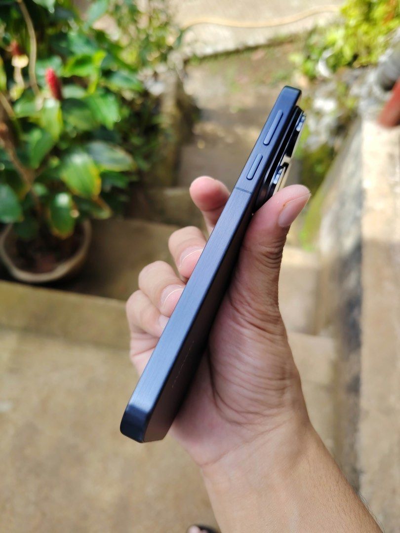 Huawei (Category: Huawei) located in Antipolo. Submitted by itsmeven (Listing ID 1469108865, Image 3). Description: AVAILABLE FOR SALE ‼️ Huawei Pura 90s Pro 12/256GB NTC Openline Not under any financing 100% Warranty until 10/15/2027 plus other warranty PHP 37500 Slight negotiable ✅ Complete original standard package ✅ 100% smoothness no dents ✅ Clear device admin ✅ No issue guaranteed ✅ Reset and test all you want upon meetup Meetups: 📍 Rizal 