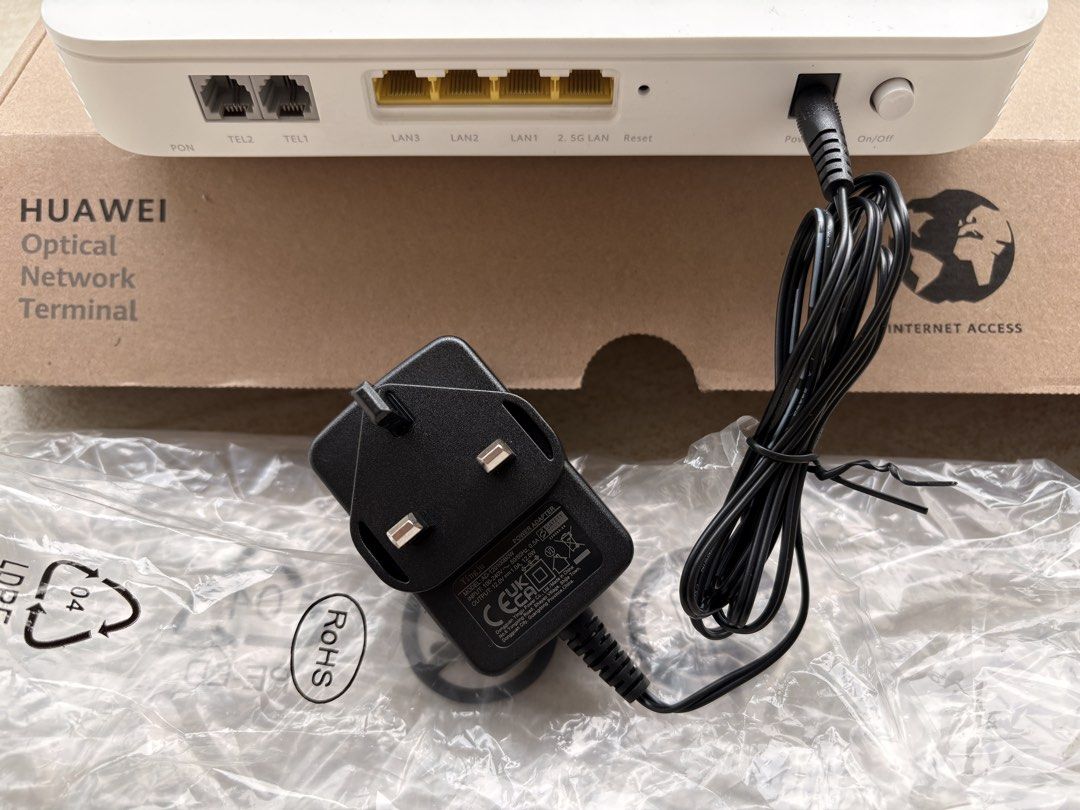 Plug Huawei Huawei OptiXstar HG8240N GPON Terminal Router, Computers & Tech, Parts ...