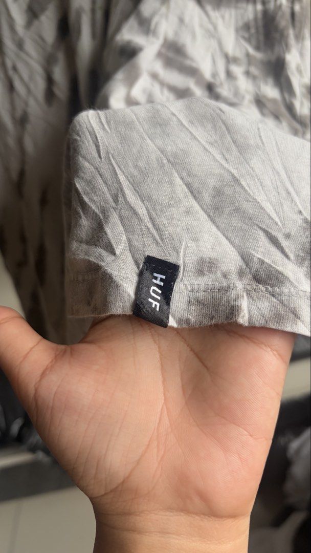 HUF Pulp Fiction Tie Dye (Category: Tshirts & Polo Shirts ) located in Manila. Submitted by _revault (Listing ID 1470000629, Image 2). Description: .