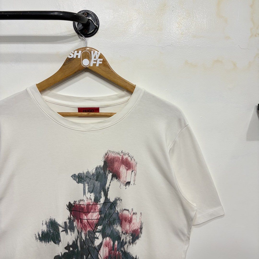 Hugo Boss (Category: Tshirts & Polo Shirts ) located in Santa Rosa. Submitted by gardenofthrifts (Listing ID 1469953552, Image 2). Description: Shirt ₱980 Large Width: 21 Length: 27 10/10 Condition Comment “Mine” below to purchase..