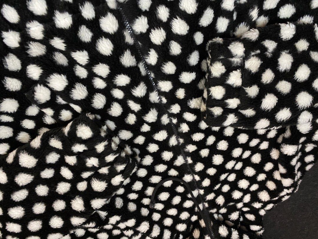 HYOMA Jacket- Polka Dots (Category: Coats, Jackets and Outerwear) located in Quezon City. Submitted by loloyz123 (Listing ID 1470071360, Image 2). Description: HYOMA Jacket- Polka Dots Condition: Very good Color rate:10/10 Color: Polka Size: Medium L: 26 W: 21 inches.
