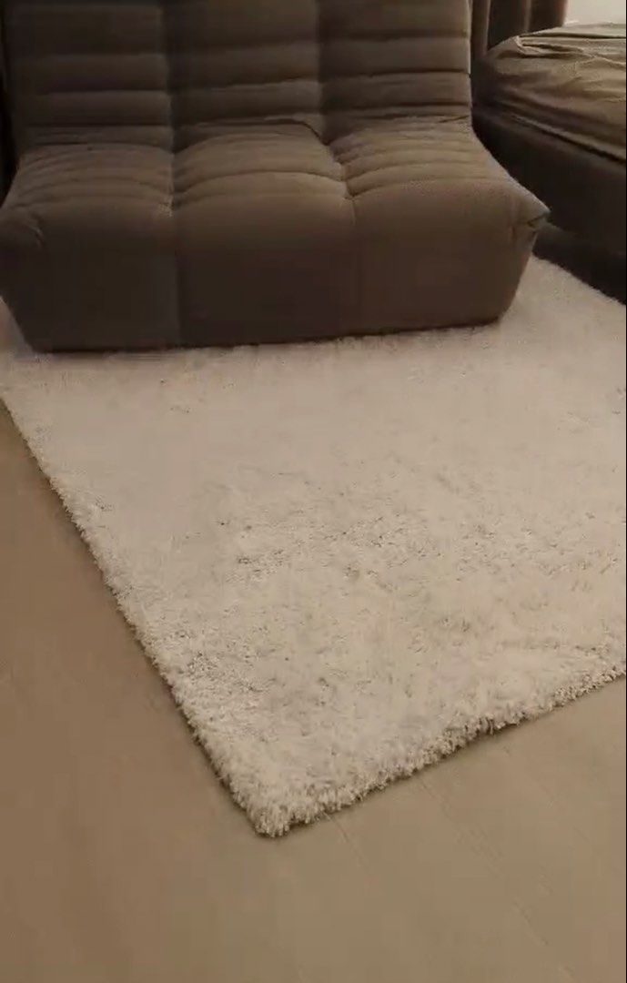 IKEA VOLLERSLEV Carpet 160x230cm (Category: Carpets, Mats & Flooring) located in Rizal. Submitted by mariasdeclutteringshop (Listing ID 1470065307, Image 1). Description: Bought in IKEA on June 2025. RFS: Moving out of the country. .