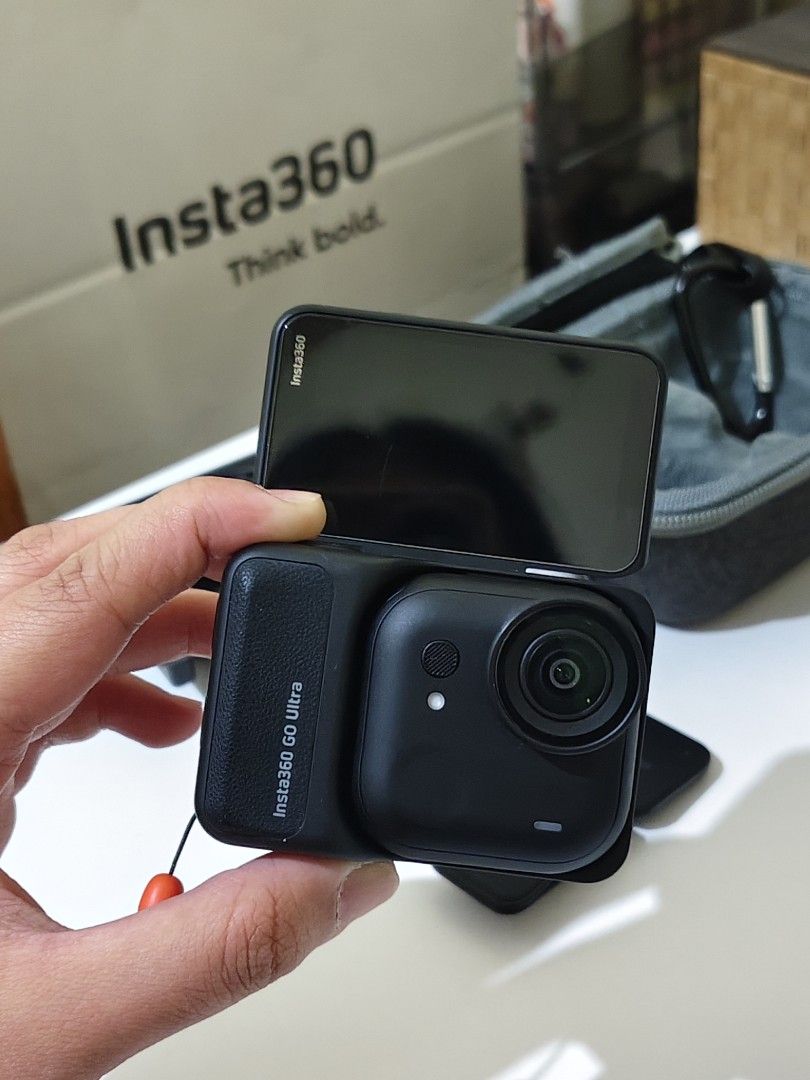 Insta360 Go Ultra | Midnight Black (Category: Video Cameras) located in Manila. Submitted by mochi_x (Listing ID 1470078820, Image 1). Description: Insta360 GO Ultra 📸 Standard Bundle in like-new condition! Only used twice for shoots and well taken care of. Inclusions: ✅ Complete original accessories ✅ Original box and carrying bag ✅ Original receipt and warranty card 🎁 FREEBIES WORTH ₱1,500+: • Attached screen protector • Hard case bag with ca