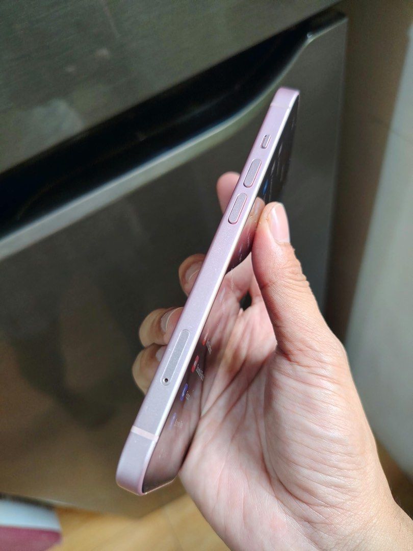 iPhone 15 128GB NTC FU (Category: iPhone 15 Series) located in Antipolo. Submitted by itsmeven (Listing ID 1469109160, Image 3). Description: AVAILABLE FOR SALE ‼️ iPhone 15 128GB HN/A (India) Still NTC Approved Openline 🔋 84% BH 🔌 702 cycle count PHP 24,990 Slight negotiable ✅ with original same IMEI box ✅ no functionality issues ✅ Test and reset all you want ‼️ 96% smoothness - signs of usage and scratch on screen is present ❌ No cord Meetups