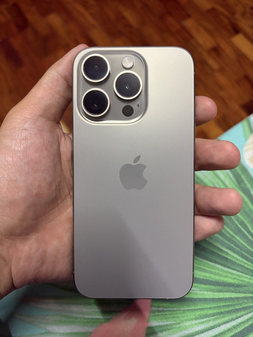 Iphone 15 Pro - Graphite (256 GB) (Category: iPhone 15 Series) located in Manila. Submitted by bravepenguin.fc035d (Listing ID 1470078517, Image 1). Description: Iphone 15 Pro (256 GB) - First owner, lady owned - No dents or scratches - No issues - No history of repair, all parts original - Open line - 81% battery health - with box - Negotiable sa sure buyer ‼️ .