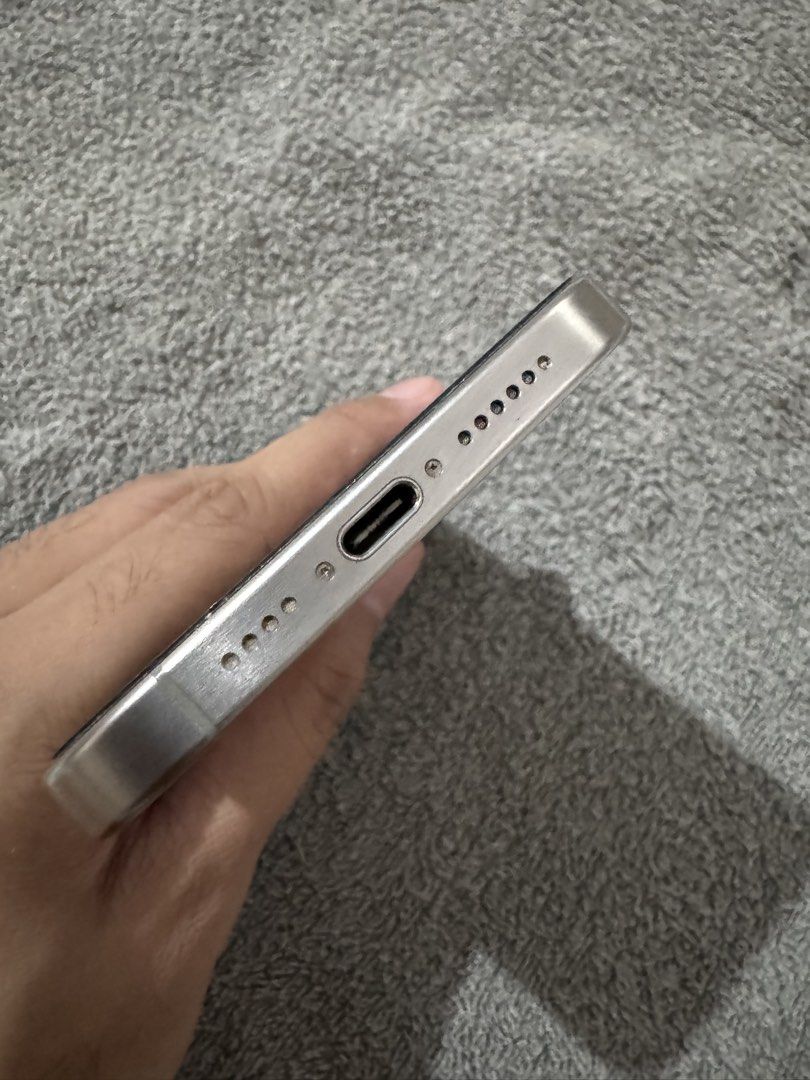 Iphone 15 Promax 256gb (Category: iPhone 15 Series) located in Manila. Submitted by corenix2443366 (Listing ID 1469968719, Image 3). Description: Selling Iphone 15promax 256gb complete FU NTC lady owned, light scratch kindly check the pic on the upper part. meetups southwoods mall ATC Festival Mall Carmona Area RFS: Upgrade.