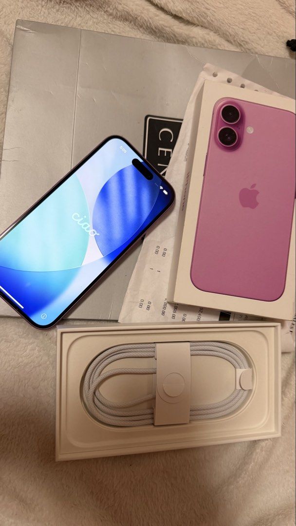 Iphone 16 256 gb (Category: iPhone 16 Series) located in Bulacan. Submitted by msdavid (Listing ID 1470072786, Image 1). Description: Selling my iphone 16 Smooth 83% battery health Includes : receipt from powermac , paperbag, charginb cord (brand new/ not used) Rfs : i upgraded to ip18.