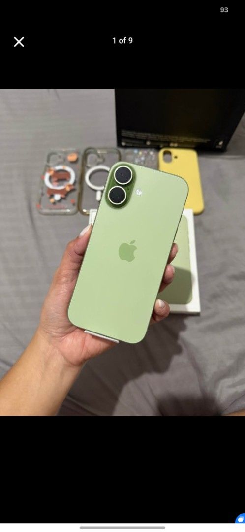 iPhone 17 256gb (Category: Cases & Sleeves) located in Angeles City. Submitted by koko04 (Listing ID 1470027623, Image 1). Description: For Sale Only Original Iphone 17 256gb Sage 95% bh 281 cc Lady owned Inclusions: Unit Box Cases Paper Bag Tempered installed Meet up around Angeles or nearby.