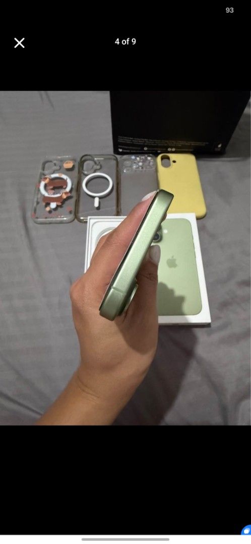 iPhone 17 256gb (Category: Cases & Sleeves) located in Angeles City. Submitted by koko04 (Listing ID 1470027623, Image 3). Description: For Sale Only Original Iphone 17 256gb Sage 95% bh 281 cc Lady owned Inclusions: Unit Box Cases Paper Bag Tempered installed Meet up around Angeles or nearby.