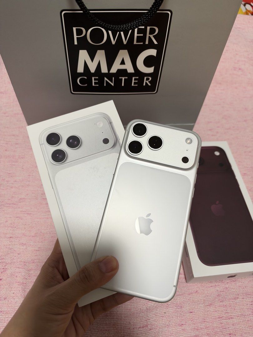 iphone 17 pro max (Category: iPhone 17 Series) located in Rosario. Submitted by love.ara (Listing ID 1469966822, Image 2). Description: iPhone 17 Pro Max 256GB - Silver • 97% Battery Health • 225 Cycle Count • Openline - Any SIM • 100% Smooth & Kinis • No hidden issues, all functions working • Protected with original tempered glass since Day 1 • No chip, no scratches • Lady owned ( i have extra phone) • Bought at Power Mac Center Robinsons La Uni
