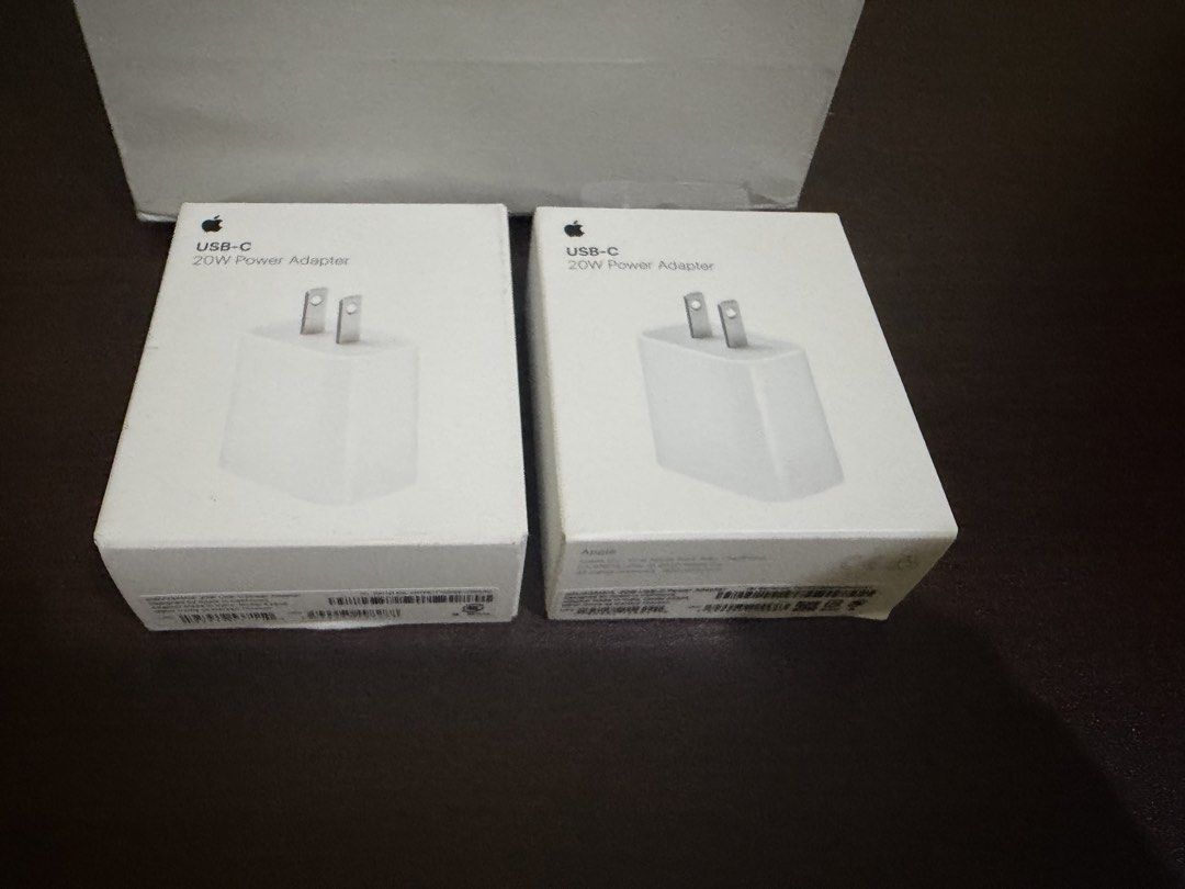 iPhone charger (Category: Chargers) located in Taguig. Submitted by nakiash (Listing ID 1470080808, Image 2). Description: 📱 FOR SALE: ORIGINAL APPLE 20W POWER ADAPTERS 🍎 💰 Bundle Price: ₱2,000 for both ✅ 100% Original Apple 20W Power Adapters 🛍️ Comes with an Apple paper bag Condition: * 🔌 1 unit: Unused, open box * 🔌 1 unit: Pre-owned, but still in good condition 📍 Meet-up Location: Upper Bicutan.