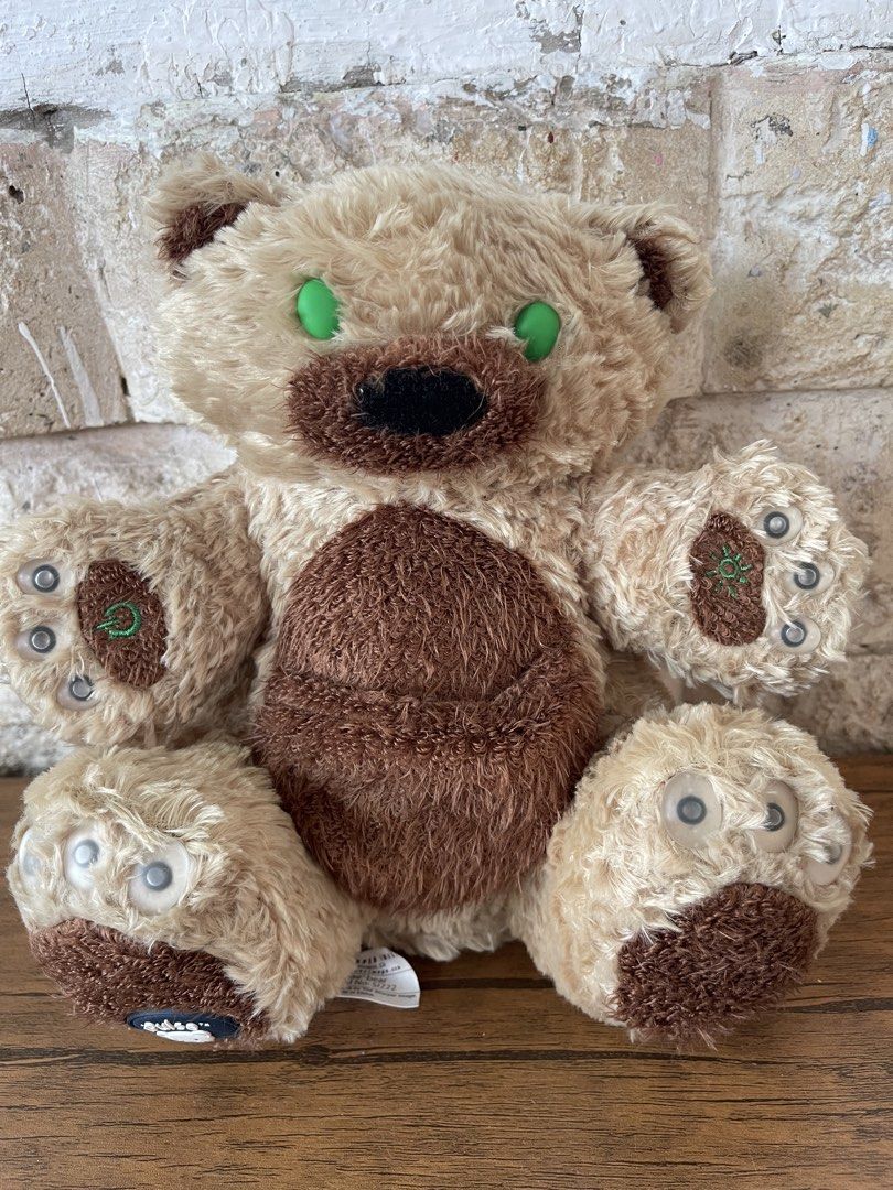 iPulse Teddy Bear Speaker and Light Show Plush Toy 10” (Category: Educational & Learning Toys) located in San Fernando. Submitted by dntjapansurpluselyu (Listing ID 1470064178, Image 1). Description: .