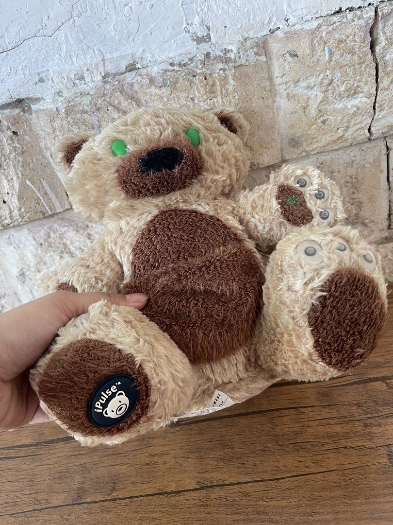 iPulse Teddy Bear Speaker and Light Show Plush Toy 10” (Category: Educational & Learning Toys) located in San Fernando. Submitted by dntjapansurpluselyu (Listing ID 1470064178, Image 3). Description: .