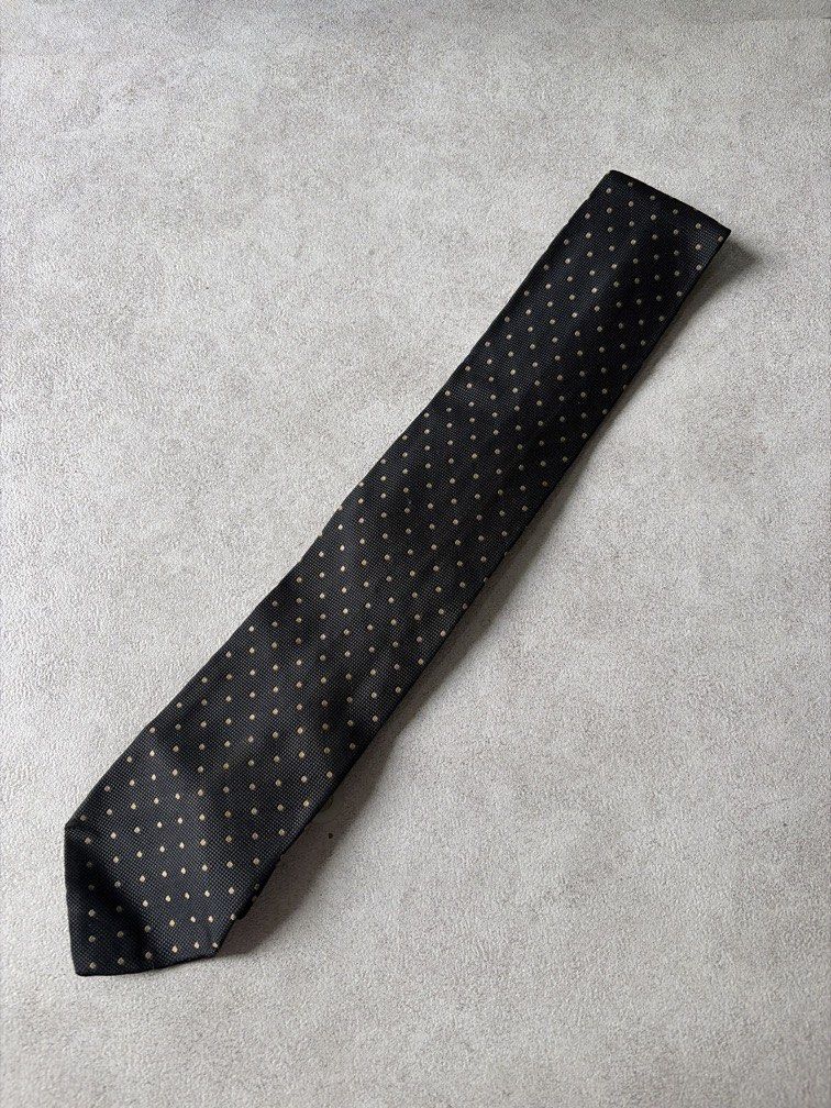 Japan Crafted Necktie (Category: Ties) located in Pasig City. Submitted by chamoisee (Listing ID 1469964388, Image 1). Description: Can give this for free if u see this.