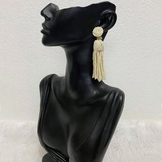 (Category: ) located in . Submitted by posh_avenue888 (Listing ID 1470118604, Image 1). Description: .