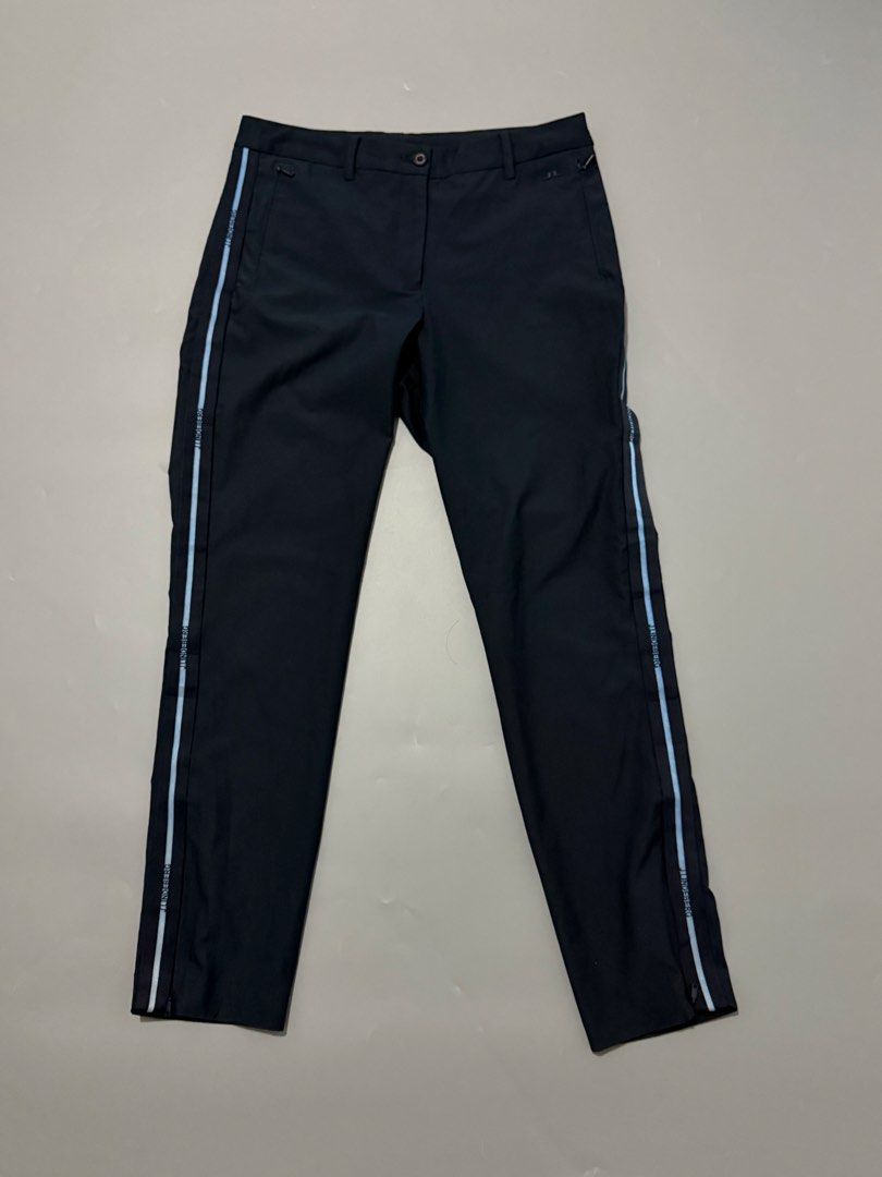 JLindeberg - Doris Golf Pants - Navy Blue (Category: Trousers) located in Caloocan City. Submitted by thriftingbanana (Listing ID 1470084261, Image 1). Description: Excellent No issue Size 27 on tag Waist 28-30 inches Leg opening 10 inches Length 35 inches Hem 6 inches.
