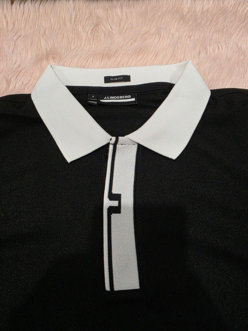 j.lindeberg polo shirt bay slim (Category: Tshirts & Polo Shirts ) located in Manila. Submitted by machoxmatt (Listing ID 1469971920, Image 3). Description: Like new (used 1x) size: small slim fit (w18, L26.5) mop:bdo/gcash shipping at buyer's expense.