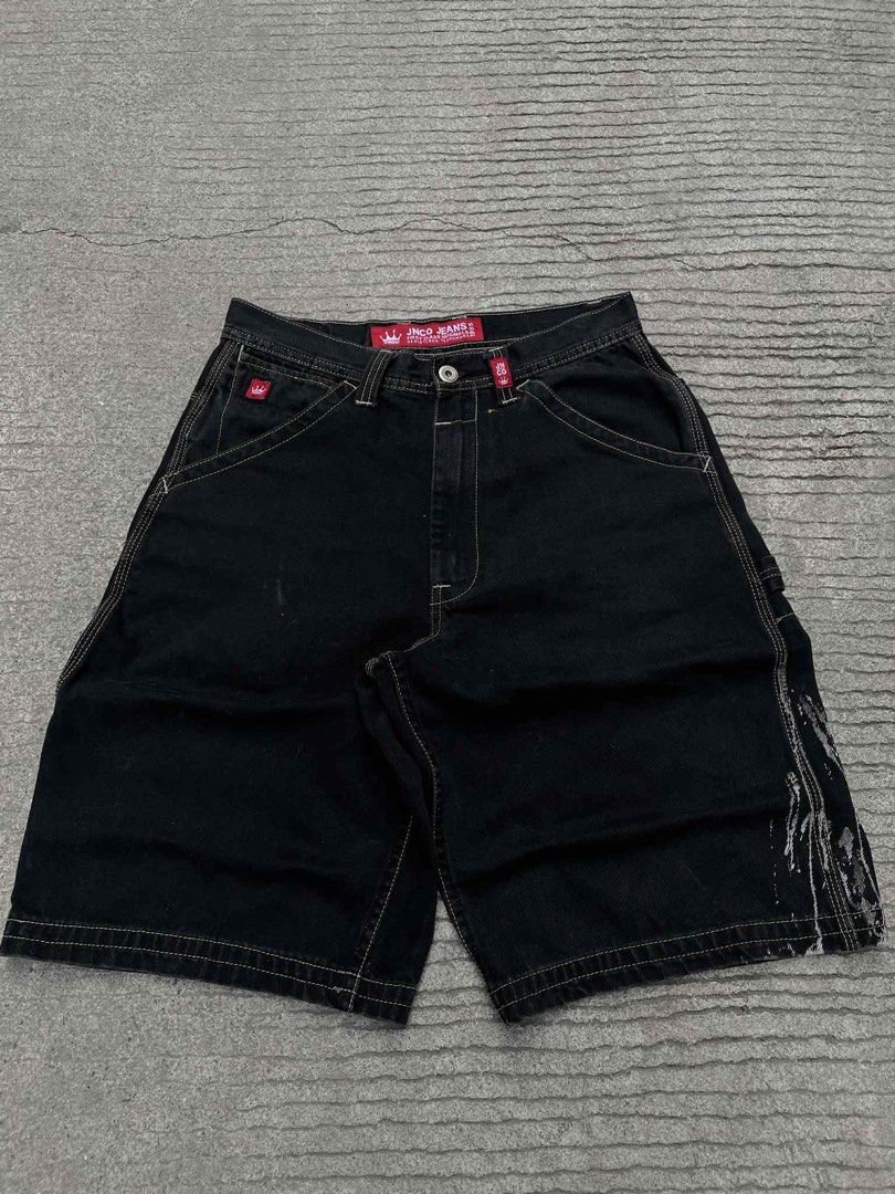 Jnco Crown (Category: Shorts) located in Manila. Submitted by naturalbuyer (Listing ID 1469984121, Image 2). Description: W 32 L 22 1500 rush.
