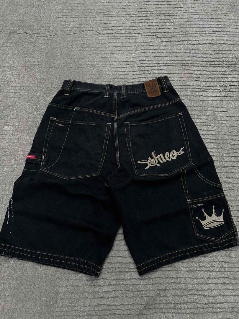 Jnco Crown (Category: Shorts) located in Manila. Submitted by naturalbuyer (Listing ID 1469984121, Image 1). Description: W 32 L 22 1500 rush.
