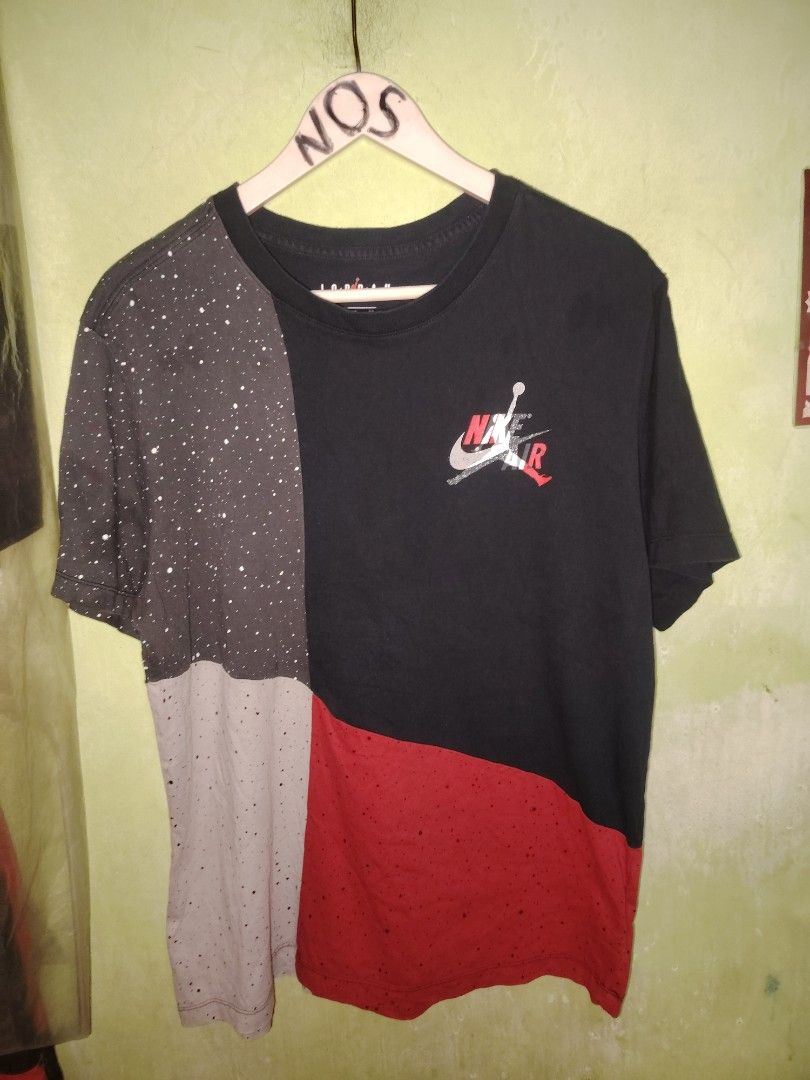 JORDAN (Category: Activewear) located in Pasig City. Submitted by michelle.asuki (Listing ID 1469972668, Image 1). Description: JORDAN TRI COLOR EXCELLENT XL ON TAG FIT TO MEDIUM 22 WIDTH 27 LENGHT 600.