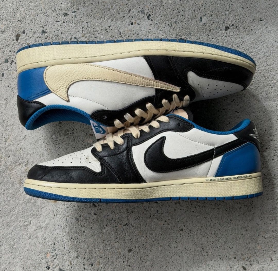 Jordan 1 Low Travis Scott Fragments (Category: Sneakers) located in Albuera. Submitted by maglinte23 (Listing ID 1470057111, Image 2). Description: Jordan 1 Low Travis Scott Fragments Size 10 US Mens Lightly Worn.