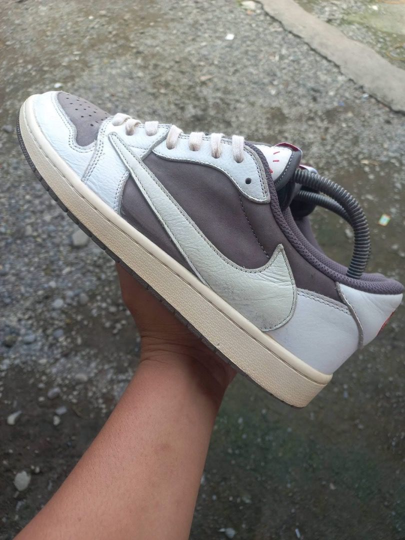 Jordan 1 Low Travis Scott Reverse Mocha (Category: Sneakers) located in Albuera. Submitted by maglinte23 (Listing ID 1470059463, Image 1). Description: Jordan 1 Low Travis Scott Reverse Mocha Size 12 US Mens Lightly Worn.