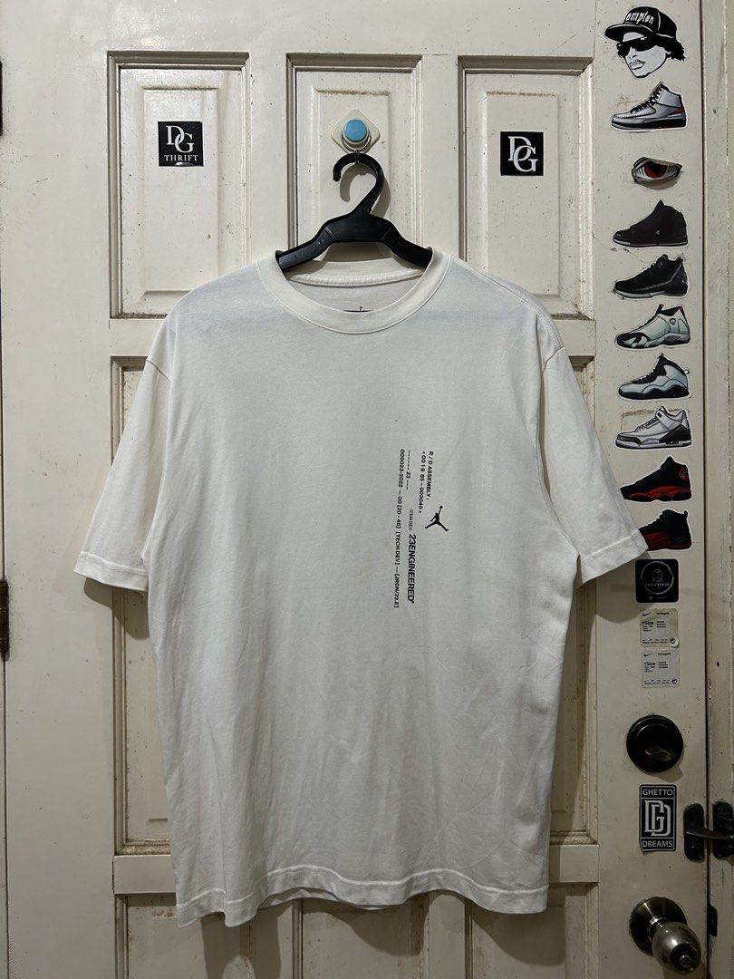 Jordan 23 Engineered Graphic T-Shirt White (Category: Tshirts & Polo Shirts ) located in Pasay City. Submitted by deguzmanjay (Listing ID 1470070181, Image 1). Description: - Brand: Jordan 23 Engineered - Color: White - Size: Small - Fit: Regular fit, crew neck, short sleeves - Design: Small technical branding on chest pocket, large colourful 3D glitch graphic with Jumpman logo on the back - Condition: Clean fabric all around.